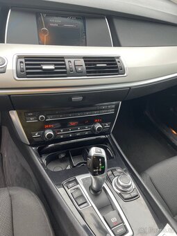 BMW 5 GT - 11