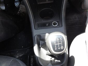 Škoda Citigo 1.0 náhradní vozidlo 400 Kč/ den - 11