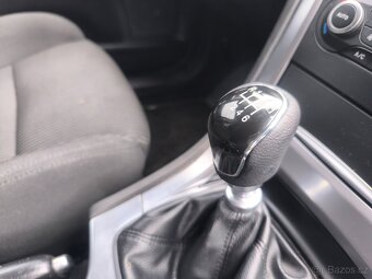 Ford Mondeo, KRÁSNÝ,95TKM,TITANIUM,SERVISKA - 11