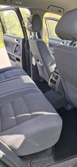 VW Touareg 2.5 TDI R5 – Offroad ready, manuál, po STK - 11