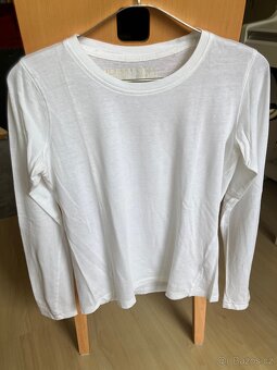 Dámské oblečení - 11