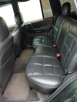 Jeep Grand Cherokee - 11