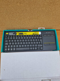 Nová bezdrátová klávesnice Logitech k400 Plus - 11