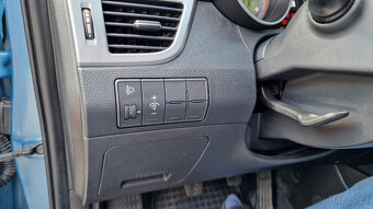Hyundai i30 1.6 CRDI 81kW (30.11.2012-GD) kombi - výbava Tri - 11