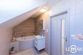 Prodej, rodinný dům, 95 m2, Dolany, ev.č. 00180 - 11