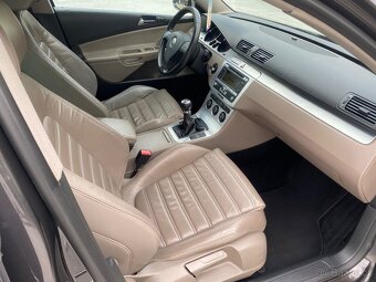 Volkswagen Passat Variant 2.0 TDI Highline - 11