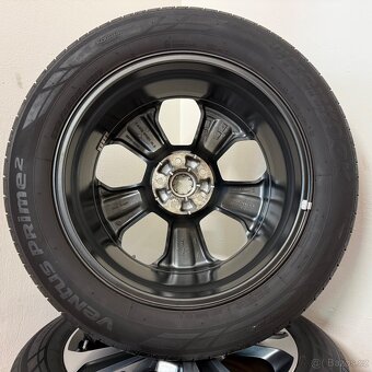 KIA SORENTO 5x114,3 R19 ET49,5+LETNÍ 235/55R19 7mm - 11