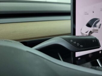 Tesla model 3 LR, záruka,autopilot,4x4 - 11
