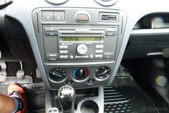 Ford Fusion 1.6i 74 kw benzín - 11