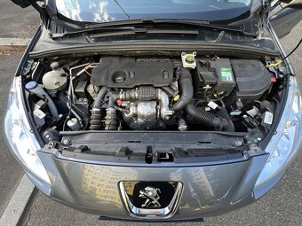 Peugeot 308 (2012)1.6hdi 68kw naj.93 600 - 11