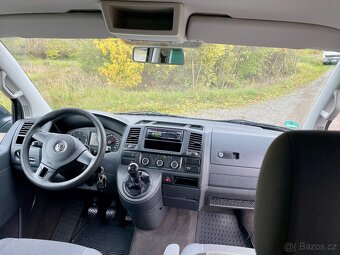 VW Multivan,T5, 2.0 TDI-103 KW, r.v.2011,7míst,Webasto. - 11