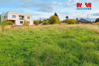 Prodej pozemku k bydlení, 871 m², Ohrobec, ul. K Vranému - 11