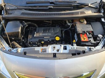Meriva B 2012 1,4 16V, 74kW benzín - 11