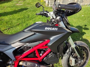 Ducati Hypermotard 821 (2014) SLEVA - 11