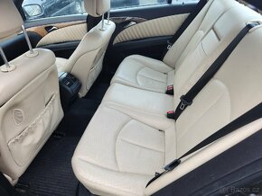 Mercedes-Benz E320 CDI 4MATIC - 11