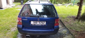 VW Passat Variant - 11