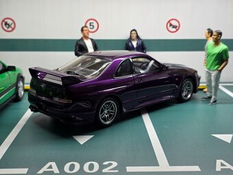 Nissan Skyline GT-R R33 V-Spec 1995 1:18 OttoMobile - 11