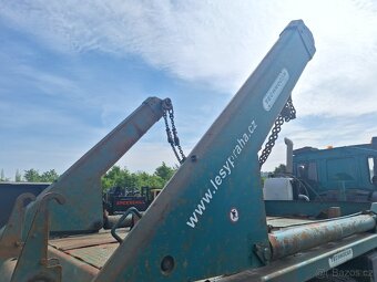 TATRA T 815 TERRNO 6X6 - 11