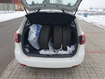 Seat ibiza kombi nová STK - 11