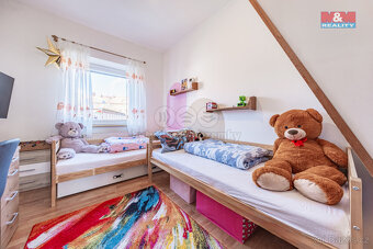 Prodej bytu 3+1, 71 m², OV, se zahradou a garáží, Jirkov - 11