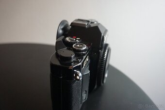Canon AV-1 + 2 objektivy Canon FD - 11