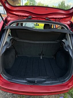 Ford fusion 1.4i 59kw po 1. Provozovateli - 11