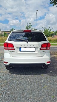 Dodge Journey 3.6 V6 R/T 4x4 - 11