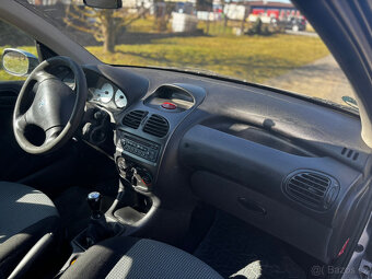 Peugeot 206 1.4i 55kW, Klima - 11
