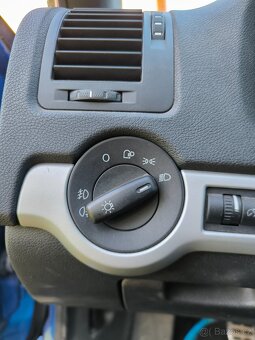 Škoda Octavia 2 RS 2.0 TFSI 147 kW – Modrá metalíza - 11