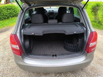 ŠKODA FABIA II 1,2HTP 126000 KM - 11