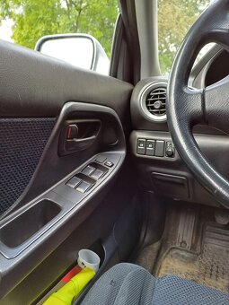 Subaru Impreza - 11