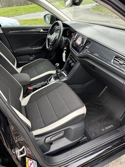 VW T Roc 1.5 Tsi 110kw manual,1 maj servis vw Top stav - 11