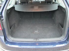 Volkswagen Passat B7 2.0 TDI - 11