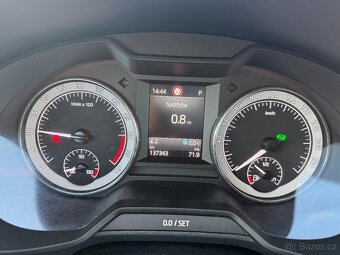 Škoda Octávia 3 kombi - 11