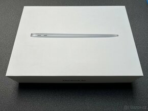 MacBook Air 13" / M1 8 CPU i GPU / SSD 256GB - 11