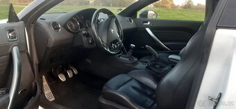 RCZ - 11