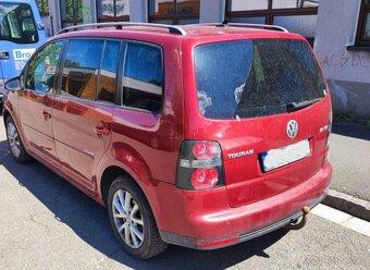 Volkswagen Touran II 2.0 Tdi 103 KW FREESTYLE r.2010 222tkm - 11