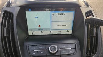 Ford Kuga 2,0 TDCi AWD - 11