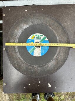 Cirkulárka s kolébkou tovární výroby 4 kW - 11