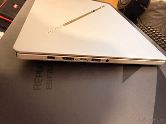 RTX 5080 Asus ROG Zephyrus G14 - 11