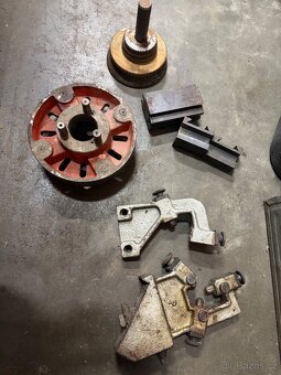 Soustruh SM16 B - 11