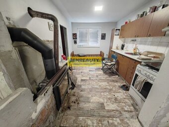 Exklusivní prodej - chata Zlín Štákovy Paseky 1293m2 - možno - 11