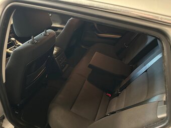 BMW 318D 2.0d E91 2011 CZ Automat Xenon Serviska - 11