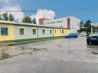 Pronájem dvou propojených kanceláří, 35 m2 - 11