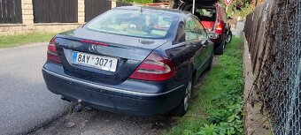 Mercedes-Benz CLK 270 CDI - soubor náhradních dílů - 11