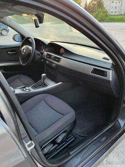 BMW Rad 3 e91 Touring 320D, = Automat, Navi, 120kW = - 11