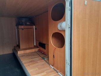 Prodám obytné auto CHAUSSON - 11