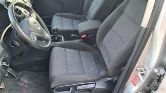 VOLKSWAGEN GOLF PLUS Style - 1,6TDi 77kW Manuál. - 11