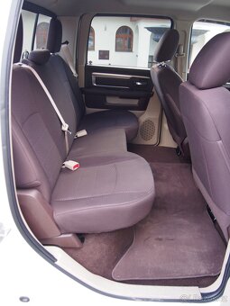 2015 Dodge RAM 1500 3.0 Ecodiesel - 11