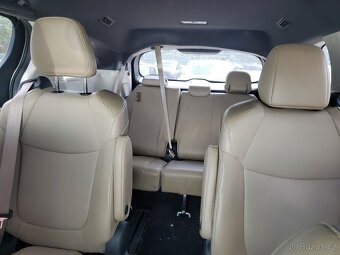 Toyota Sienna XLE 2021 - 11